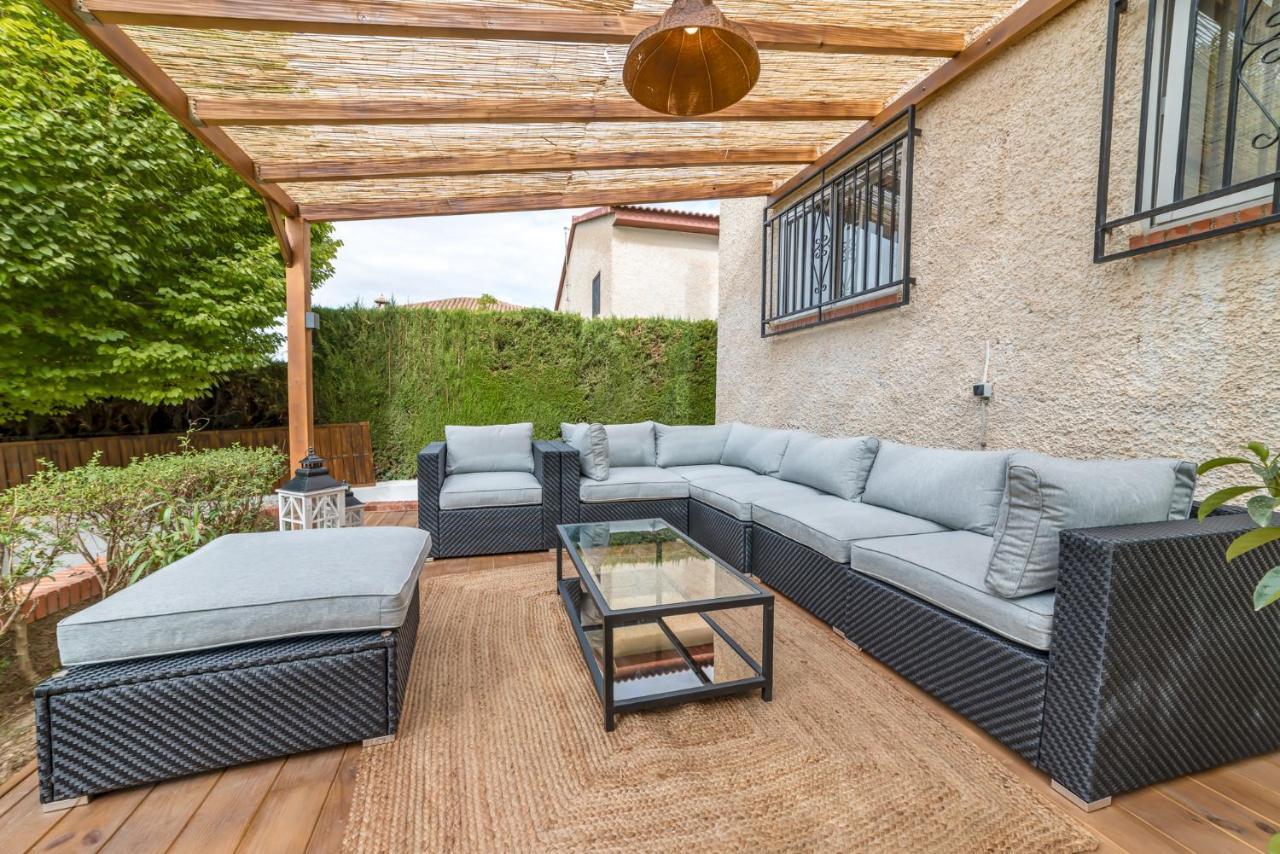 Chalet con piscina en entorno idílico La Zubia (Granada) Exterior foto